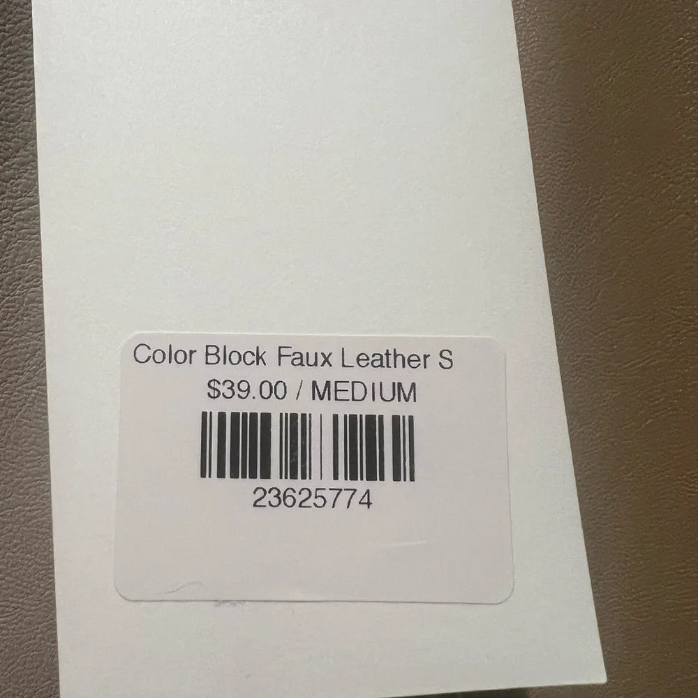 NWT Le Lis Collection Vegan Leather Striped Neutral Women’s Skirt Size Small
